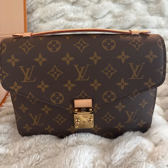 2025 Louis Vuitton Pouchette Métis - Picture 12 of 16